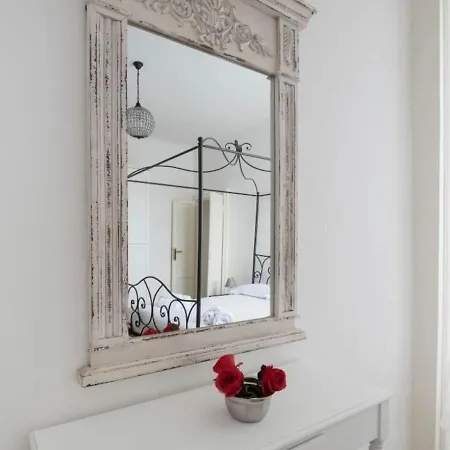 Bacone Liberty Vittoria By Halldis * Mailand